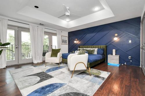 Northside House | ProlificSuites Escape - Trendy Accommodations & Family-Friendly