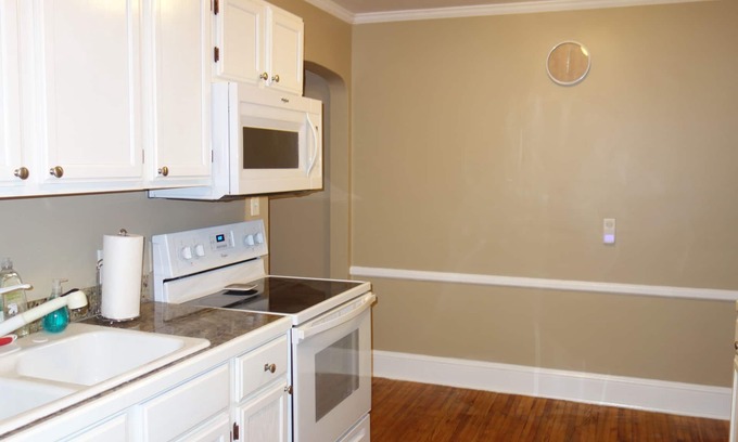 Charlotte Apartment | Special Discounts: Relaxing Retreat near Spectrum Awaits!