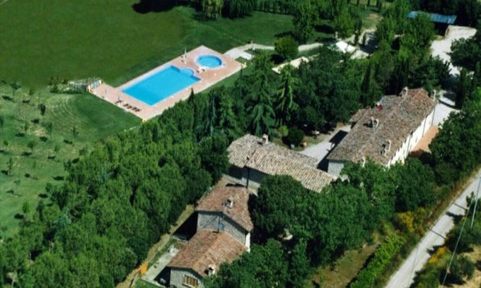Corciano House | Discover Taggiasca Residence: Poolside Bliss Near Perugia