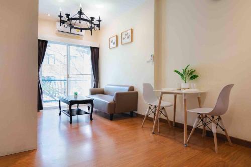 Chang Phueak Apartment | Budget-Friendly Stay at Promt Nimman by Win with Child Amenities