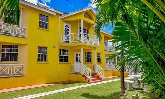 Prospect Apartment | Family-Friendly 2-Bedroom Prospect Apartment with Pool
