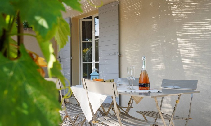Aix-en-Provence House | Charming Provençal Cottage Cézanne with Pool in Downtown AIX