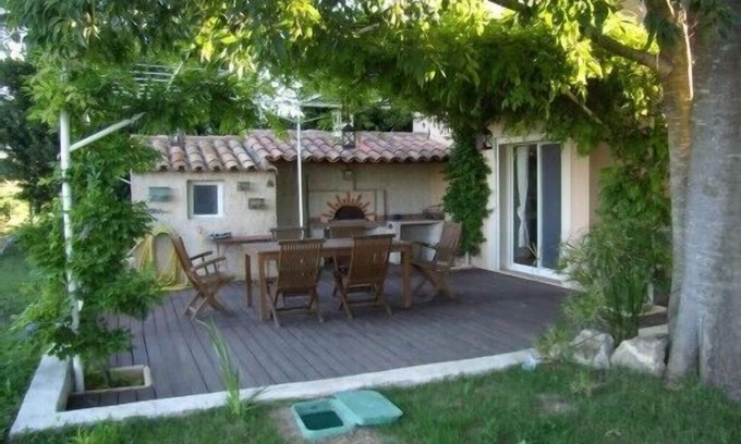 Raphele-les-Arles Other | Idyllic Arlesienne Farmhouse with Heated Pool & Spa Amenities