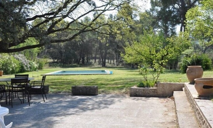 Peyrolles-en-Provence House | Provencal farmhouse in the middle of 14 Ha of forest - 7x14m pool - Jasdemathurin. com