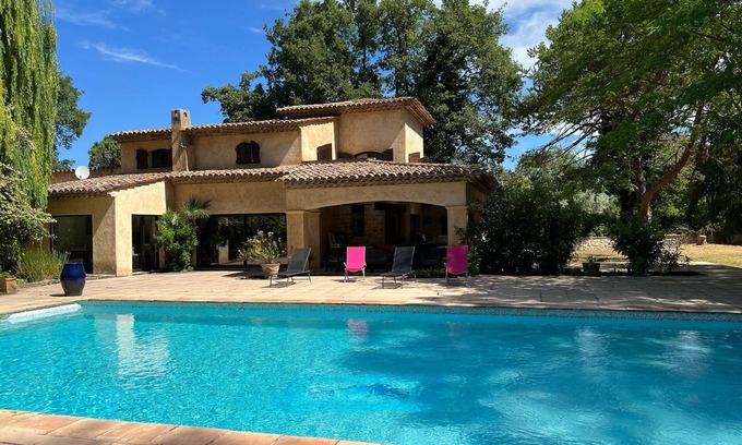 Callian Villa | Inviting Provencal Villa with Pool and Scenic Ocean Views