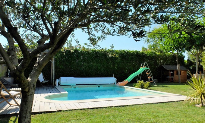 Rognonas Villa | Idyllic Provencal Villa with Pool Near Avignon & St Remy