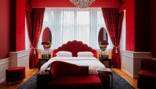 Wilmersdorf Hotel | Stylish Provocateur Berlin: Pet-Friendly & Family-Oriented Stay