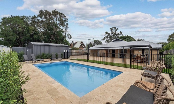 Dunsborough House | Experience Prowse Beach House - Guests Love the Oceanfront Escape