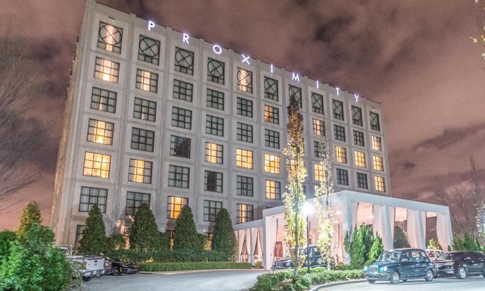 Greensboro Hotel | Experience Comfort at Proximity Hotel: 4-Star Rated Retreat
