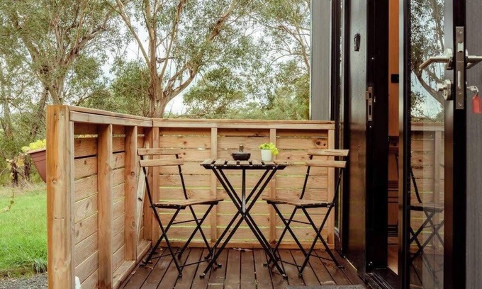 Garfield North House | Top-Rated Prunus Hideaway Summa with Family-Friendly Amenities