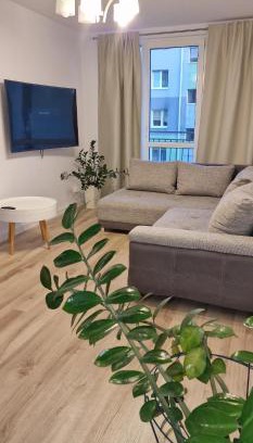 Goldap Apartment | Central Apartment: 10/10 Guest Rated & Child Friendly