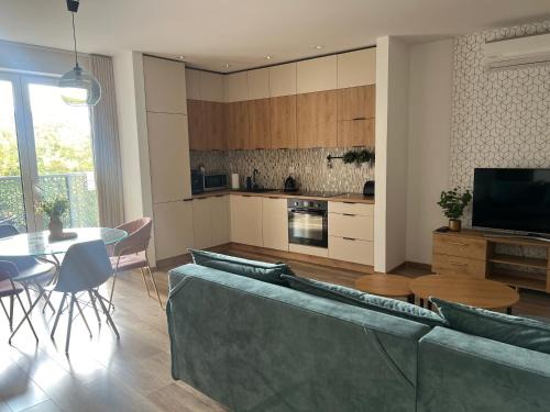 Ostrow Wielkopolski Apartment | Discover Family-Friendly Apartament 33 in Park City