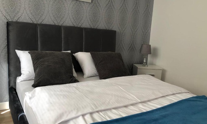 Zielona Gora Apartment | Guest Rated 10/10: Przytulny Apartament na Wąskiej