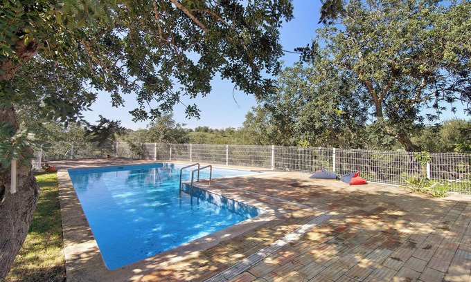 Fonte do Bispo Villa | Discover Villa 'Casa Da Maria Teresa V3' with Pool & Wi-Fi