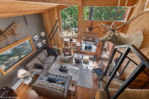 Whitefish House | Relax at Ptarmigan Hideaway with Pool and Hot Tub Access
