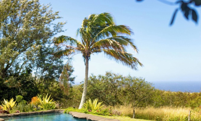 Hawi Hotel | Discover Puakea Ranch: Ocean View, Pool & Family-Friendly!