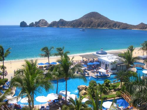 El Medano Ejidal Hotel | Oceanfront Bliss at Pueblo Bonito Los Cabos Blanco Resort