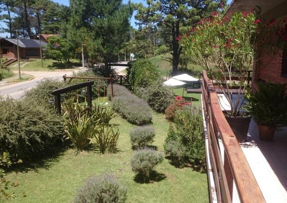 Valeria del Mar Apartment | Family-Friendly Puerto Carrasco with Pool & Kitchen Amenities