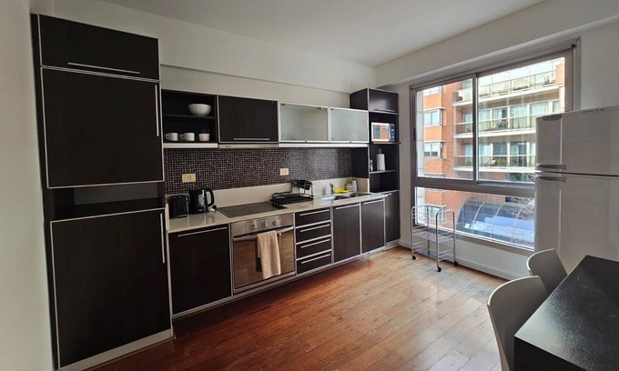Puerto Madero Apartment | Prime Puerto Madero Dock Apartment with Pool & Spa Access