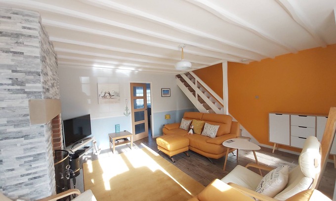 Portreath Cottage | Puffin Cottage: Ideal for Couples and Families in Cornwall
