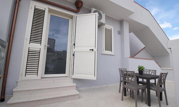 Ginosa Marina Apartment | Pet-Friendly Puglia Casa Vacanza with Top Ratings