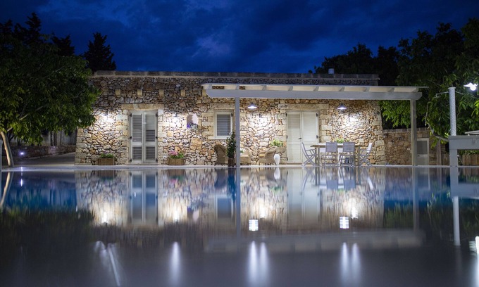 Alessano Villa | Indulge in Puglia Salento Villa with Pool & Hydro Spa