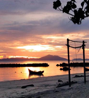 Sabang Bed & Breakfast | Oceanfront Escape at Pulau Weh Sabang Marifi: Top Rated Stay