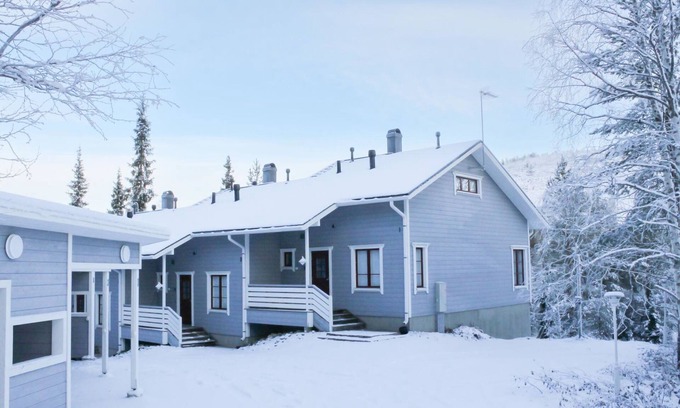 Salla House | Relaxing Lakeside Retreat at Pulkka 1 by Interhome