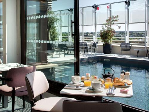 Comedie Hotel | Discover Pullman La Pléiade Montpellier Centre - 4-Star Retreat