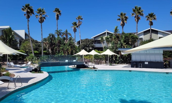 Magenta Shores Hotel | Experience the Pullman Magenta Shores Resort with Spa & Pool