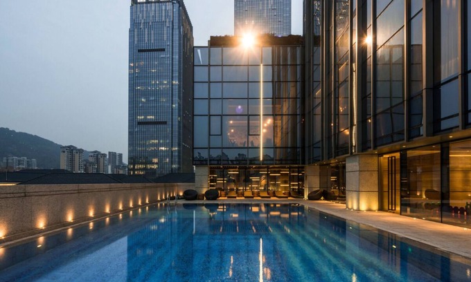 Xiangzhou District Hotel | Experience Comfort at Pullman Zhuhai - 4-Star Retreat
