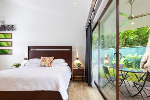 Jaco Hotel | Experience Pumilio Mountain & Ocean Hotel with Spectacular Views