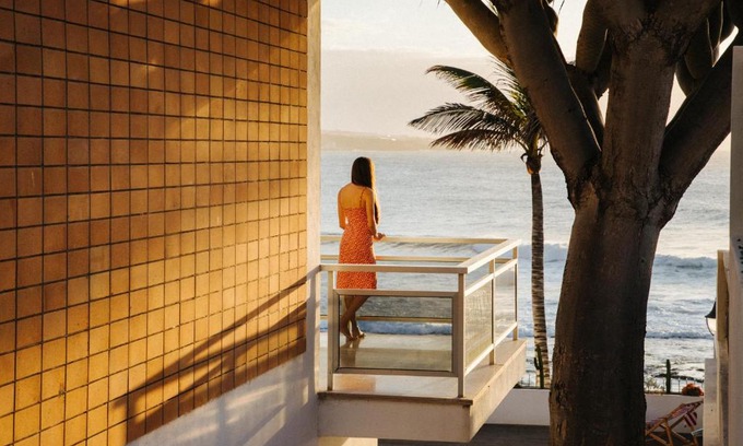 Punta del Hidalgo Bed & Breakfast | Oceanfront Punta Paradiso: Guest-Rated 9/10 with Pool Access