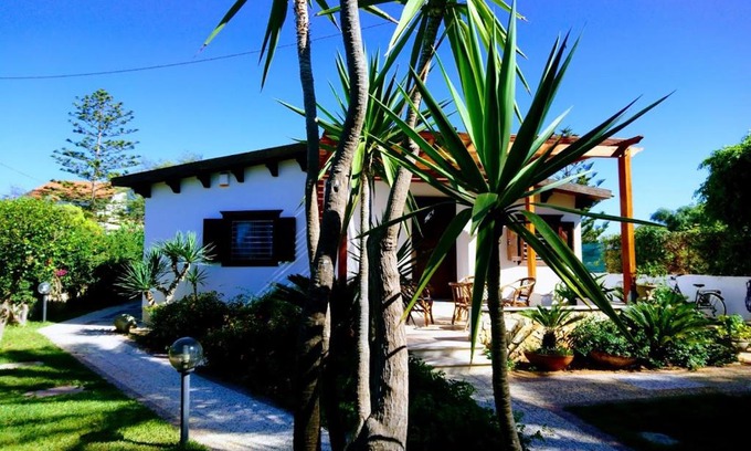 Punta Secca House | Oceanfront Punta Secca: Family-Friendly with Scenic Views