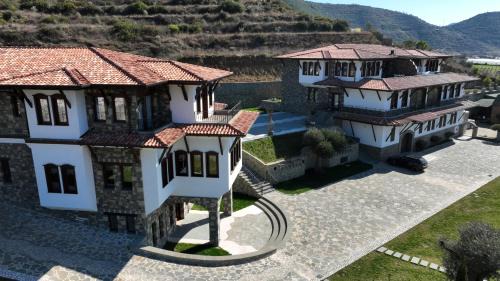 Albania House | Discover Pupa Winery: Rated 9.5/10 with Family-Friendly Perks