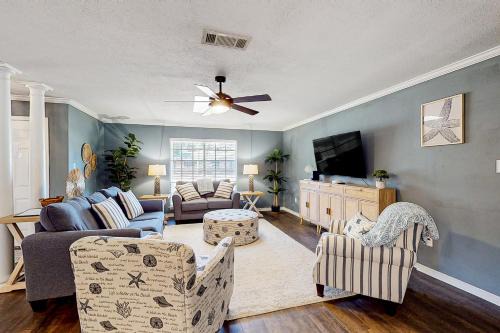 Pass Christian House | Experience Pura Vida: Poolside Bliss for Families