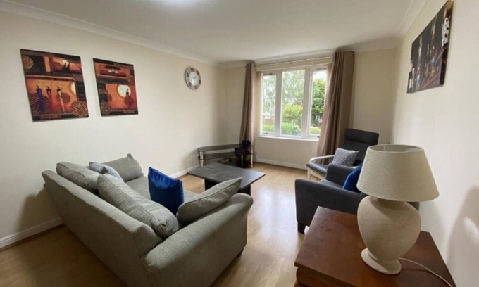 St. Davids Apartment | Family-Friendly Pure Apartments Dunfermline East - Dalgety Bay