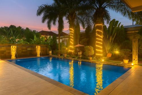Gatot Subroto Hotel | Comfortable Stay at Puri Saron Denpasar with Pool & Dining