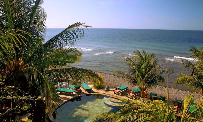 Amed Resort | Relax at Puri Wirata Dive Resort and Spa with Pool & Spa