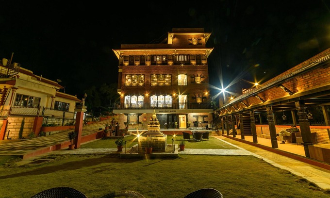 Lalitpur Hotel | Relax at Purnas Museum Resort with Pool and Family Amenities