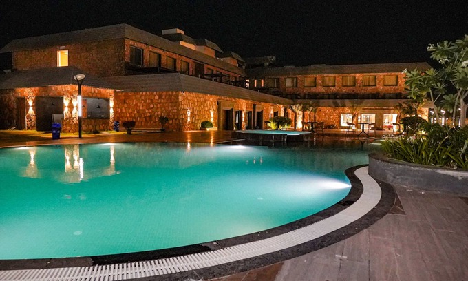 Bijaynagar Hotel | Indulge in Comfort at Pushkara Resort And Spa