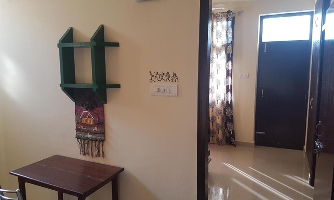 Gadiara House | Discover Pushpak Suite at Ekaant Homes - Family Friendly Stay