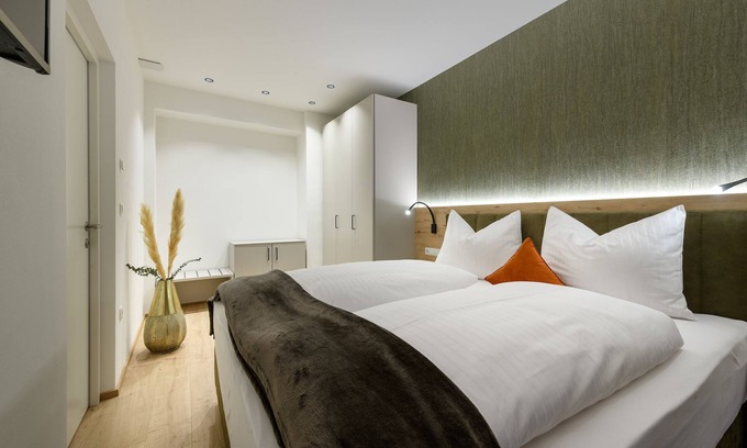 Villabassa Apartment | Cozy Villa Fauster - App. SOPHIE: Pet-Friendly Retreat