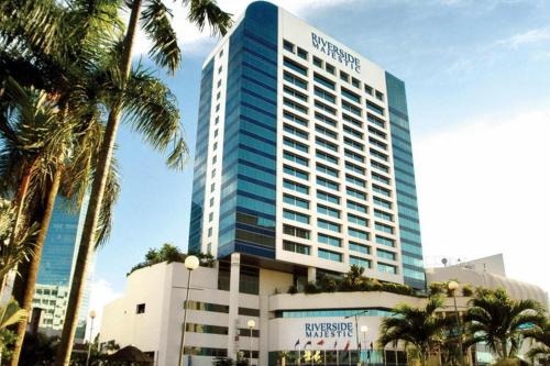 Kampung Surabaya Hotel | Elegant Stay at Puteri Wing - Riverside Majestic Hotel