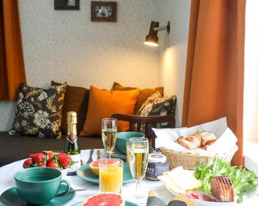Rantasalmi Apartment | Putkisalon Kartano: Top-Rated Oceanfront Retreat