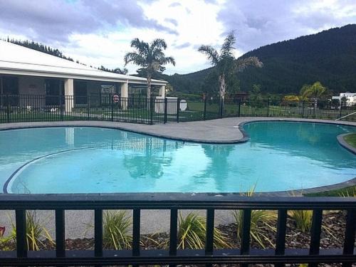 Pauanui House | Relax at Putt it at Pauanui - Family-Friendly Holiday Home