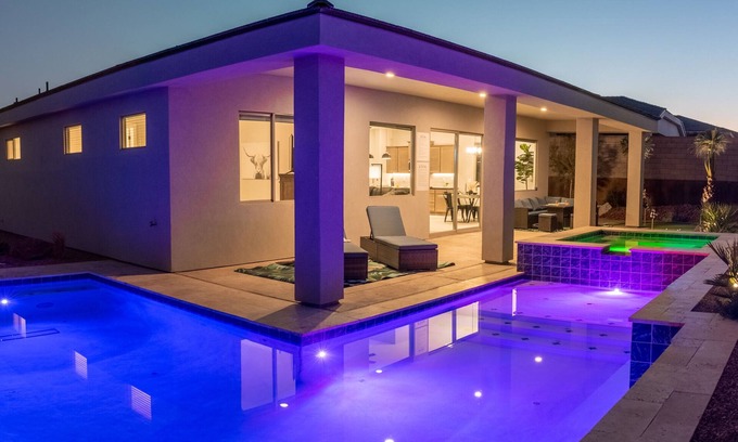 Mesquite House | Relax and Unwind in a Private Desert Oasis with Poolside Fun!