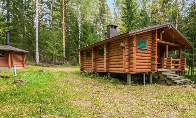 Hirvensalmi House | Pyöriäinen by Interhome