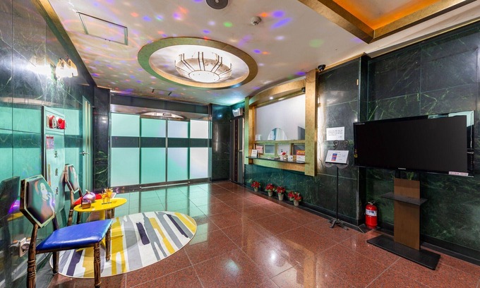 Pyeongtaek Hotel | Eco-Friendly Retreat at Pyeongtaek K Motel with Breakfast