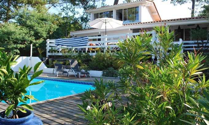 Pyla-sur-Mer Villa | Sea View Villa with Heated Pool & 9.8/10 Guest Rating